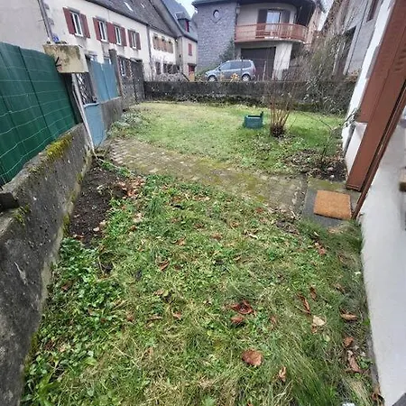 Location Saisonniere La Berbere Villa Tauves Exterior photo