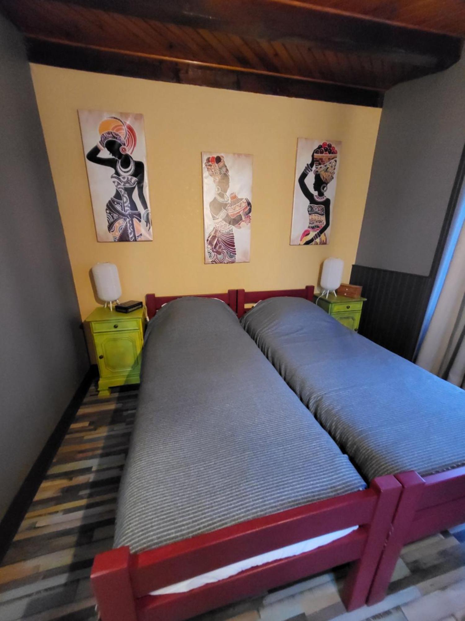 Location Saisonniere La Berbere Holiday home Tauves